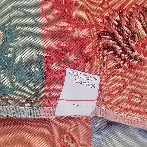 Asian Lucky Robe - Picture 6 of 6